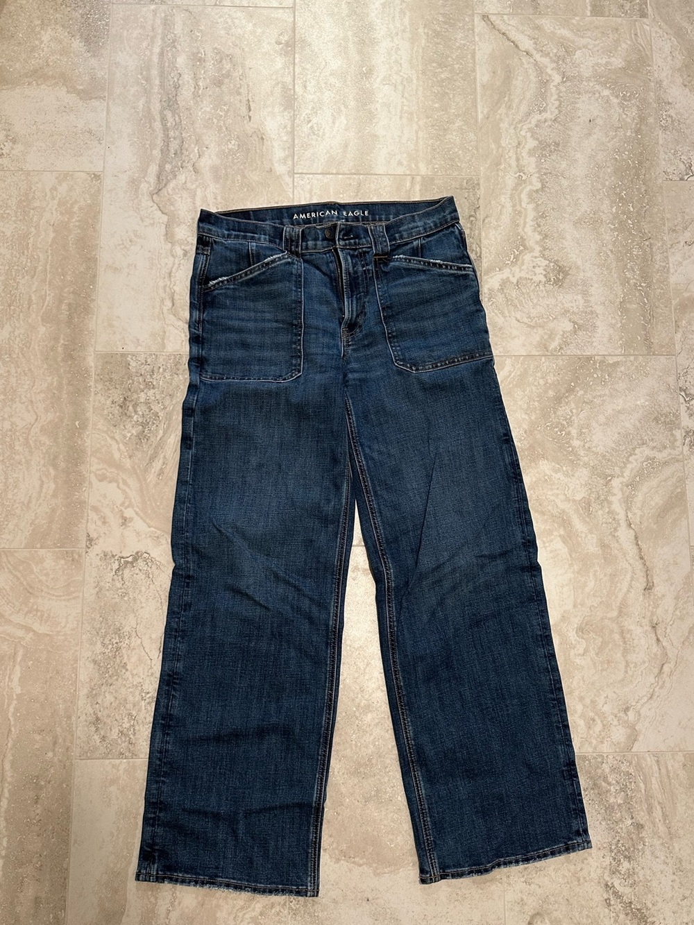 American Eagle Women’s Dark Blue Straight Leg Jeans